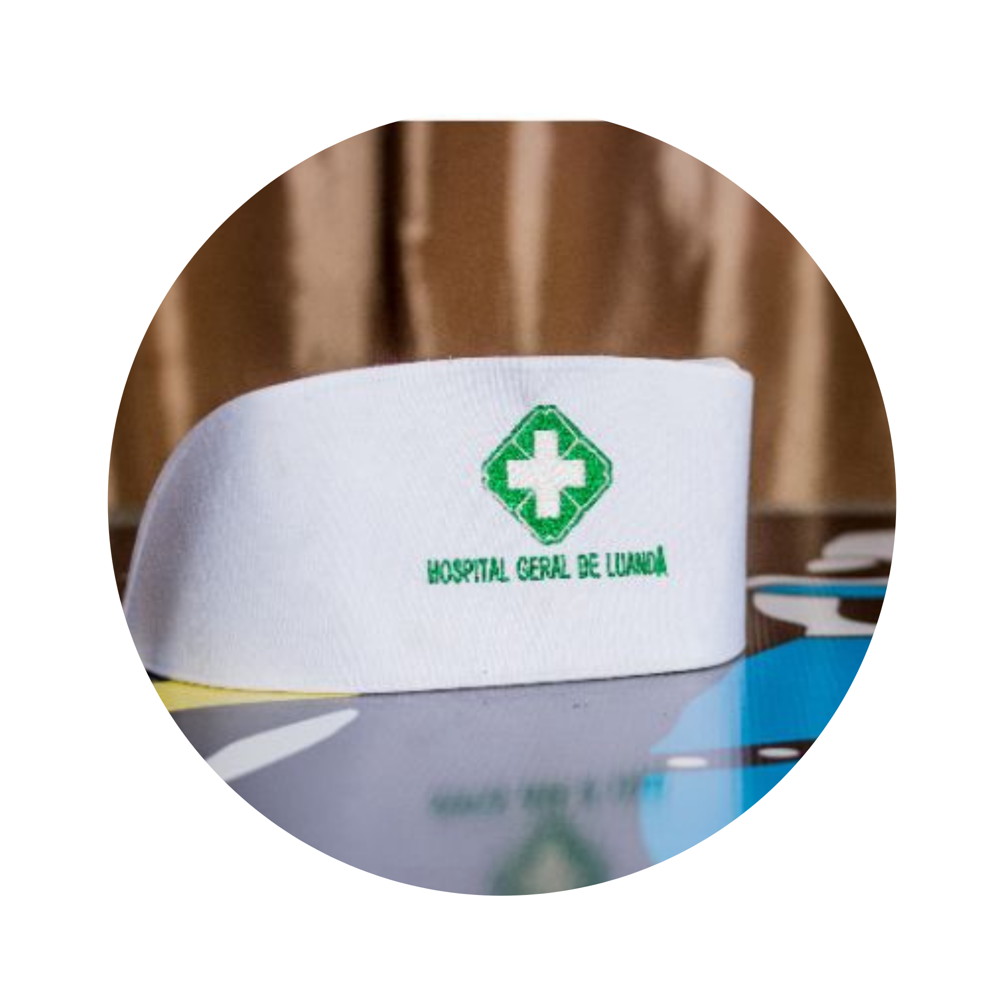 BORDADO EM BICROMIA (LOGOTIPO COM 2 CORES)